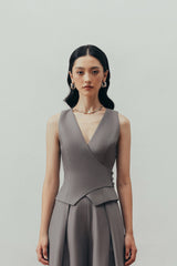 Luna V-Neck Gilet