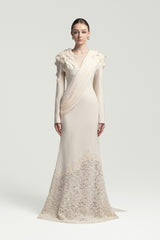 Alluring Lace-Appliqué Mermaid Gown