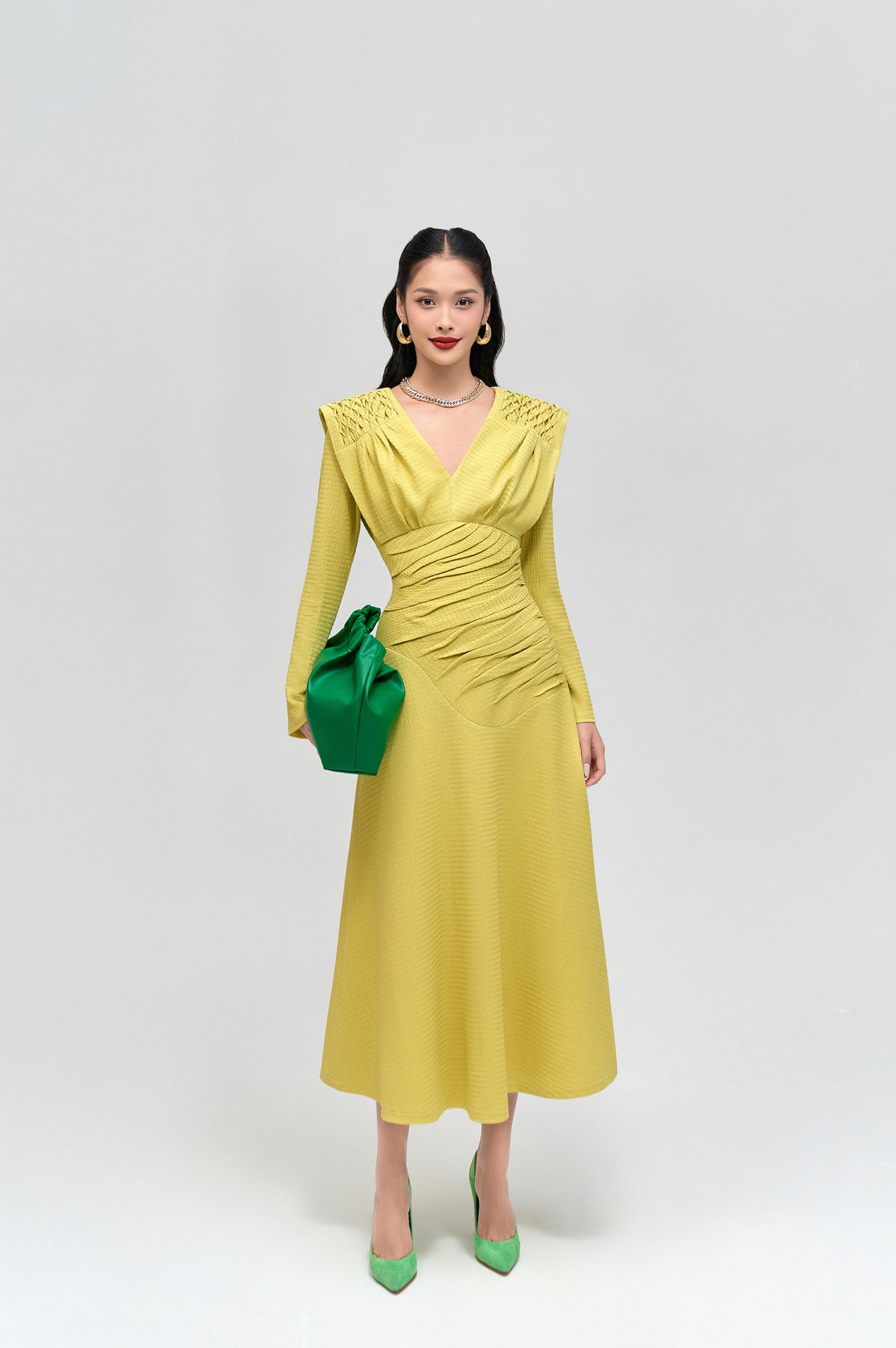 Juniper Pinch Smocking Shoulder Dress