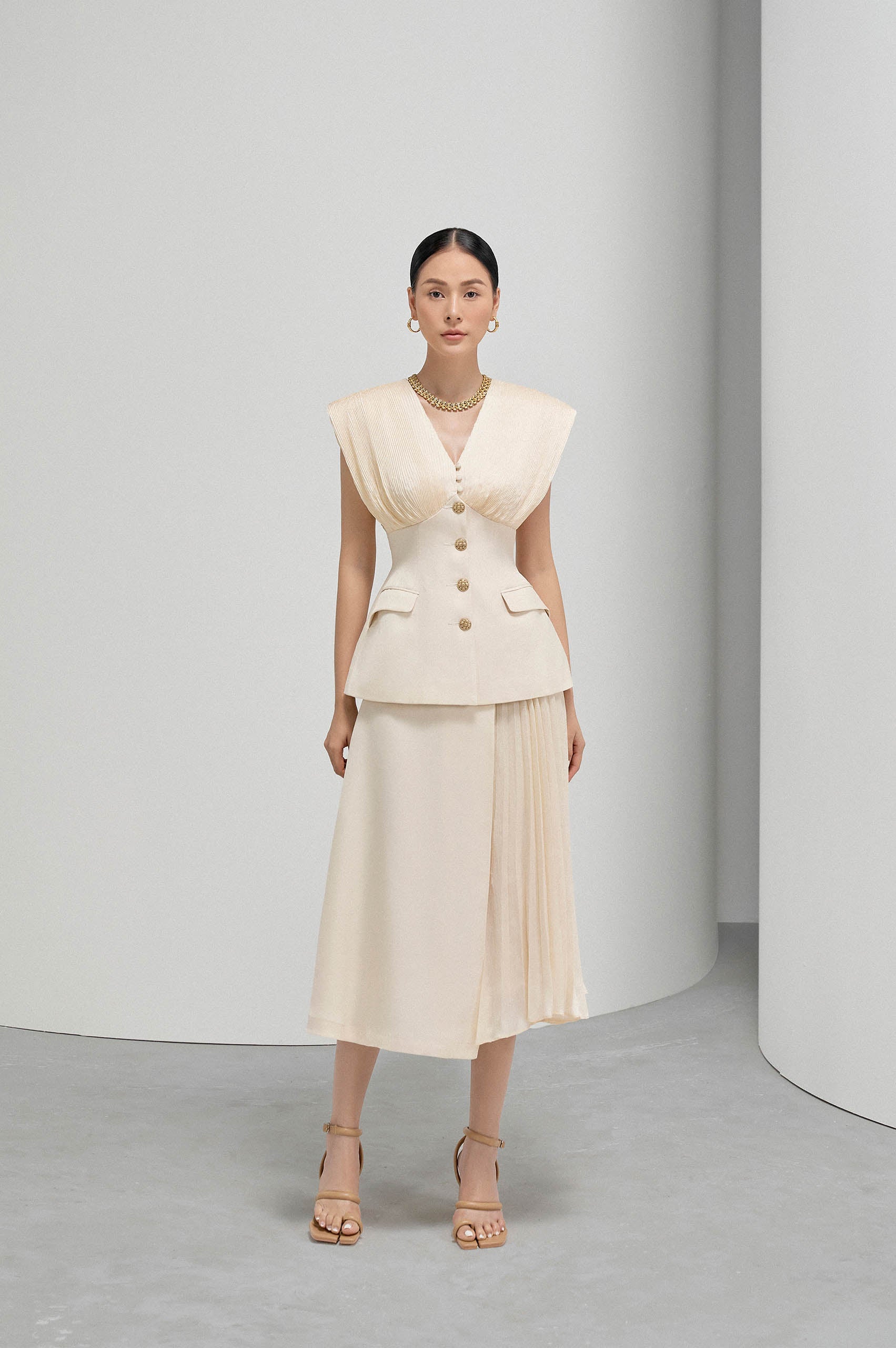 Pleated Straight Skirt