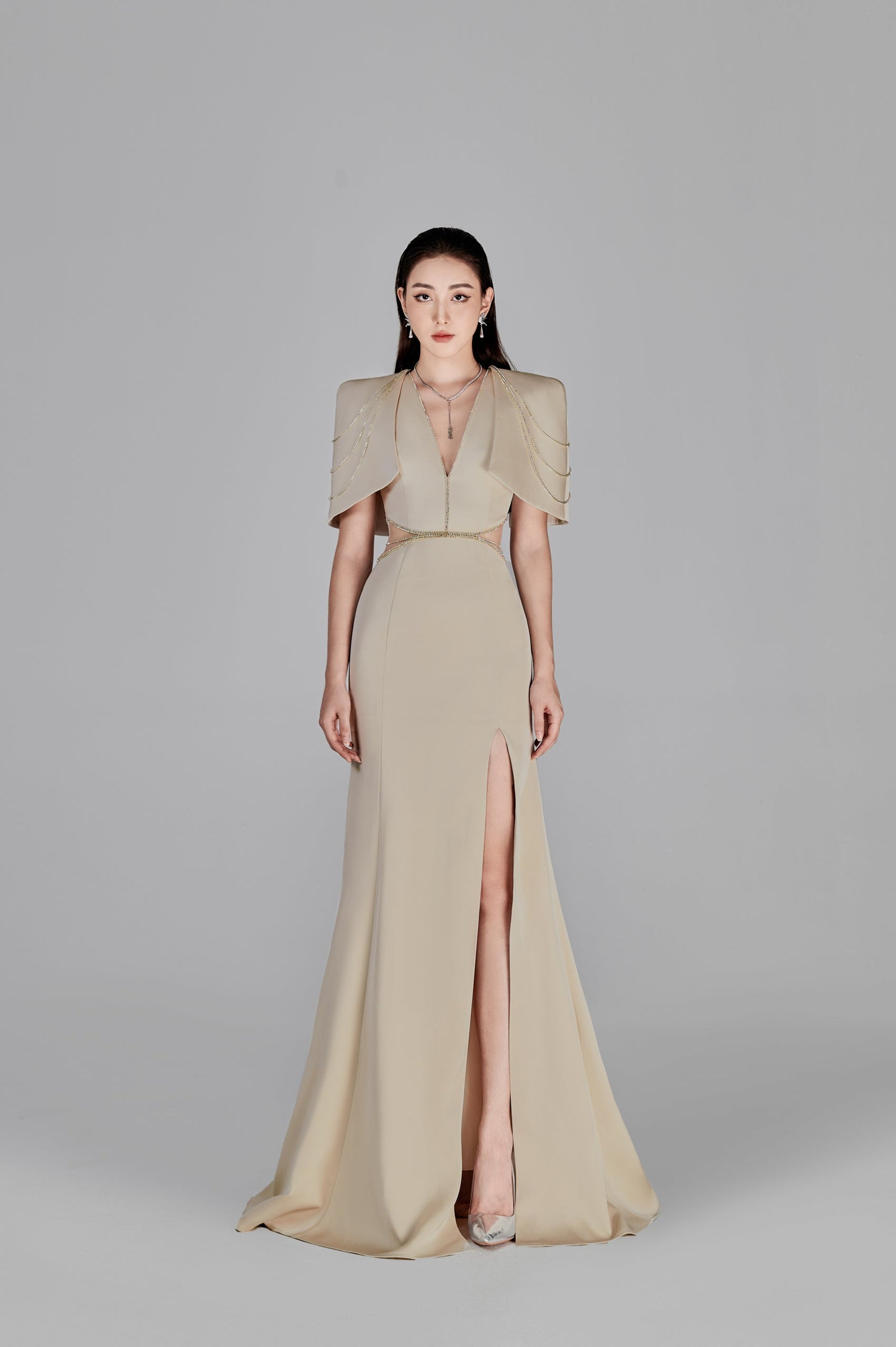 Calista Deep V-neck Fishtail Gown