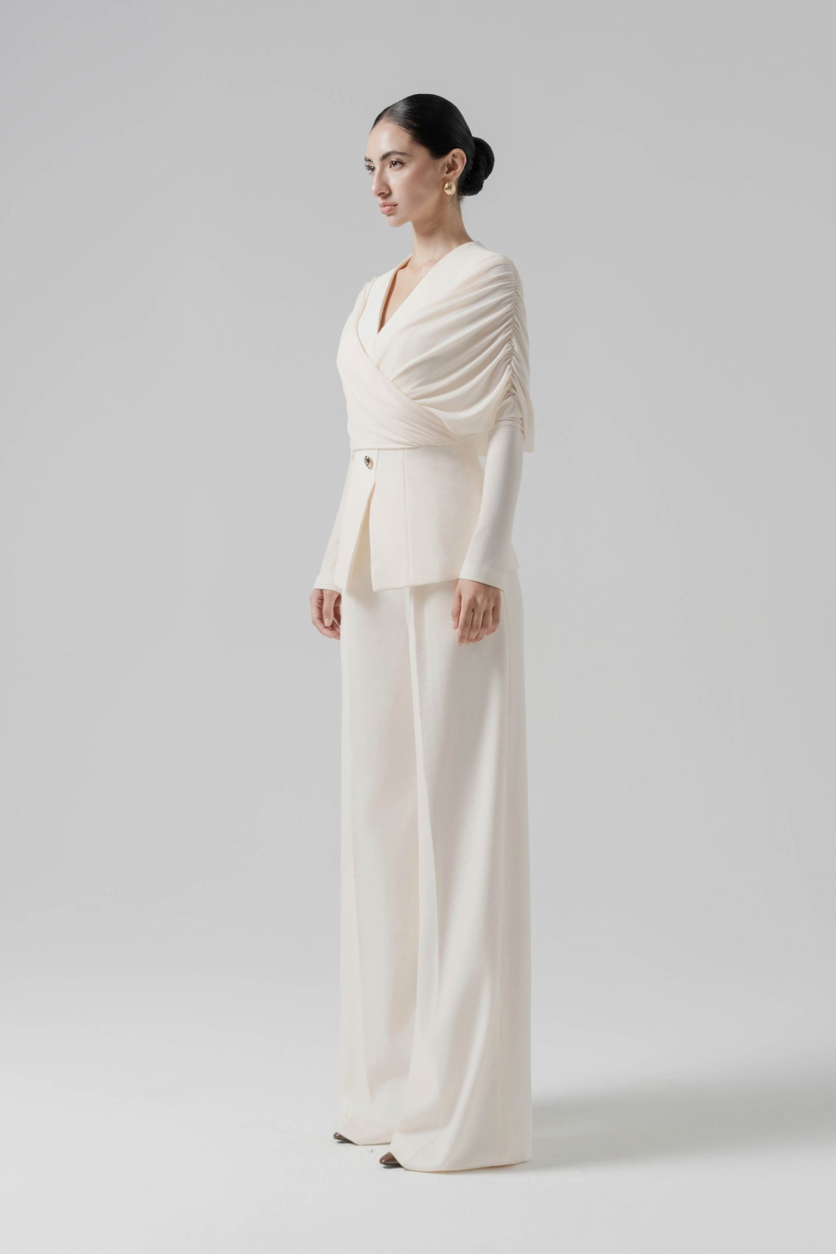Stillness Cream Set (Blazer & Trousers) image 1