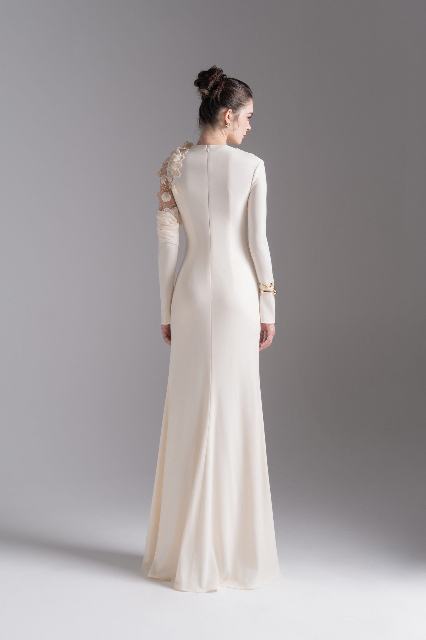 Lace Halo Midi in Cream image 2