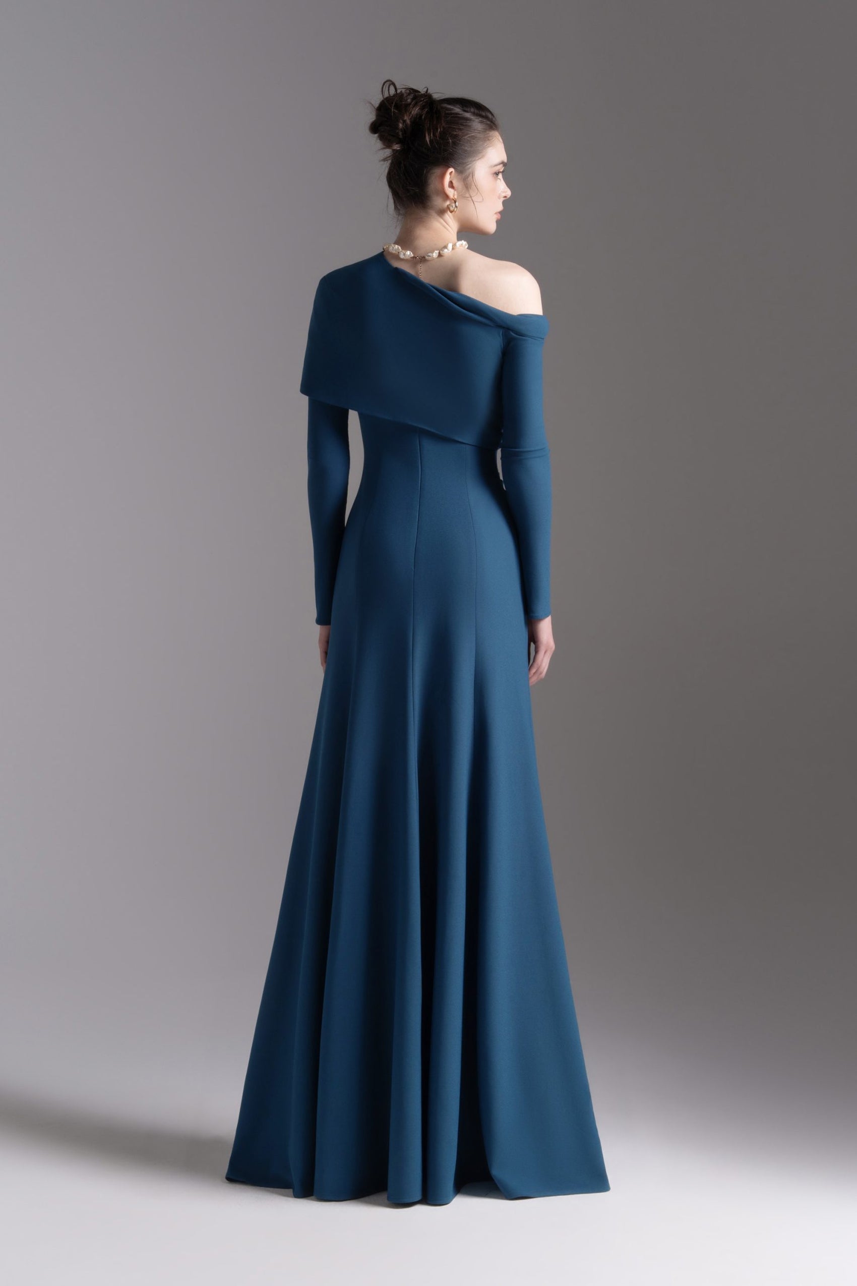 Twist Silhouette Dress image 2