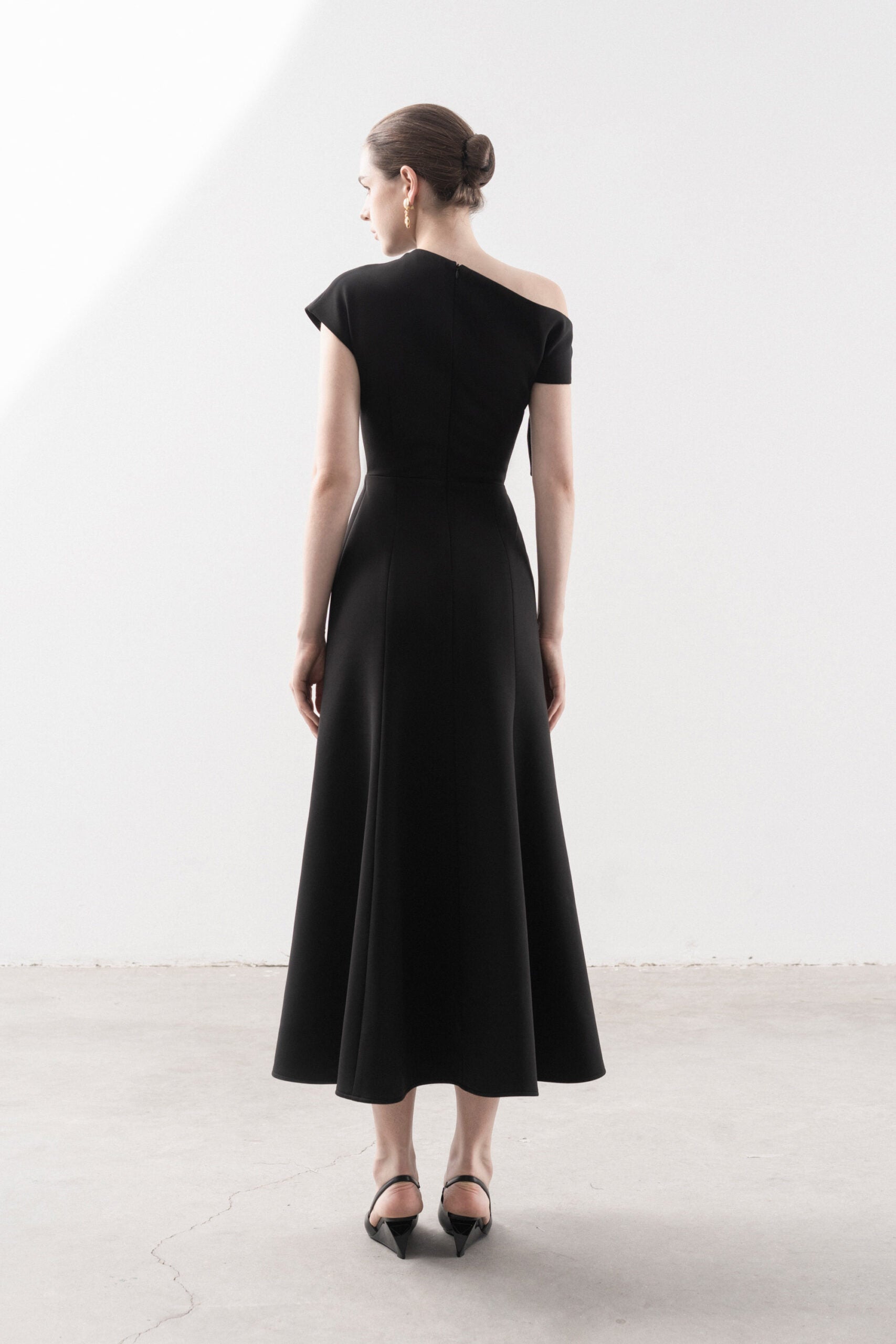 Ariel Fishtail Midi Dress image 2