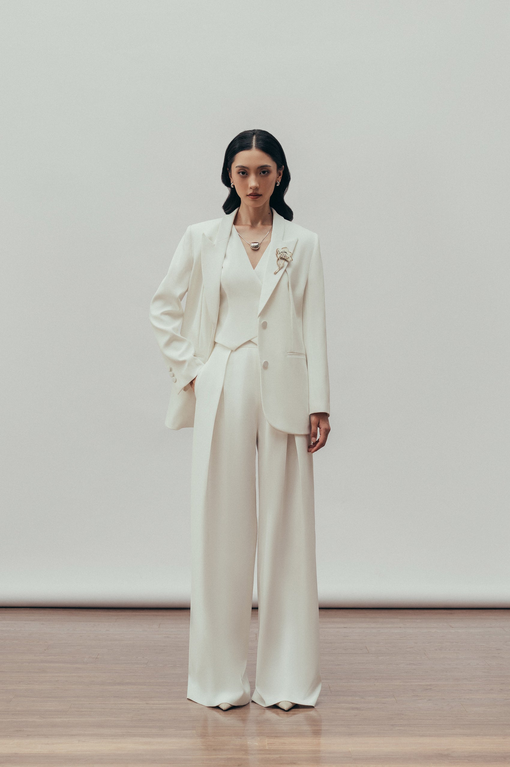 Astra Overlap Blazer image 2