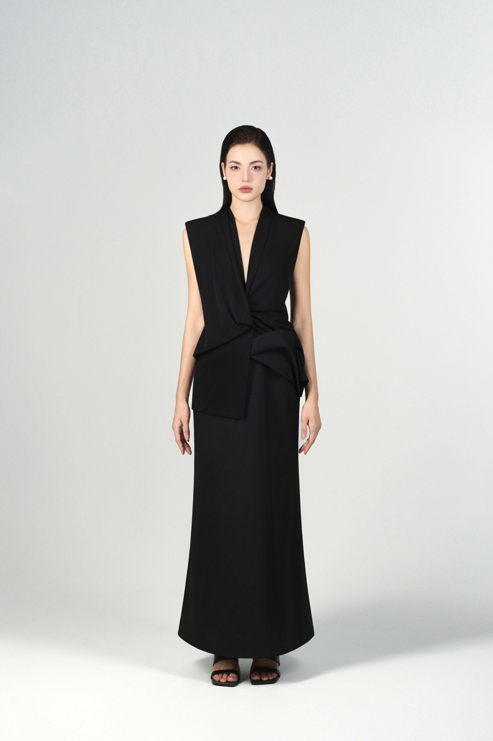 Scarlett Sleeveless Peplum Top