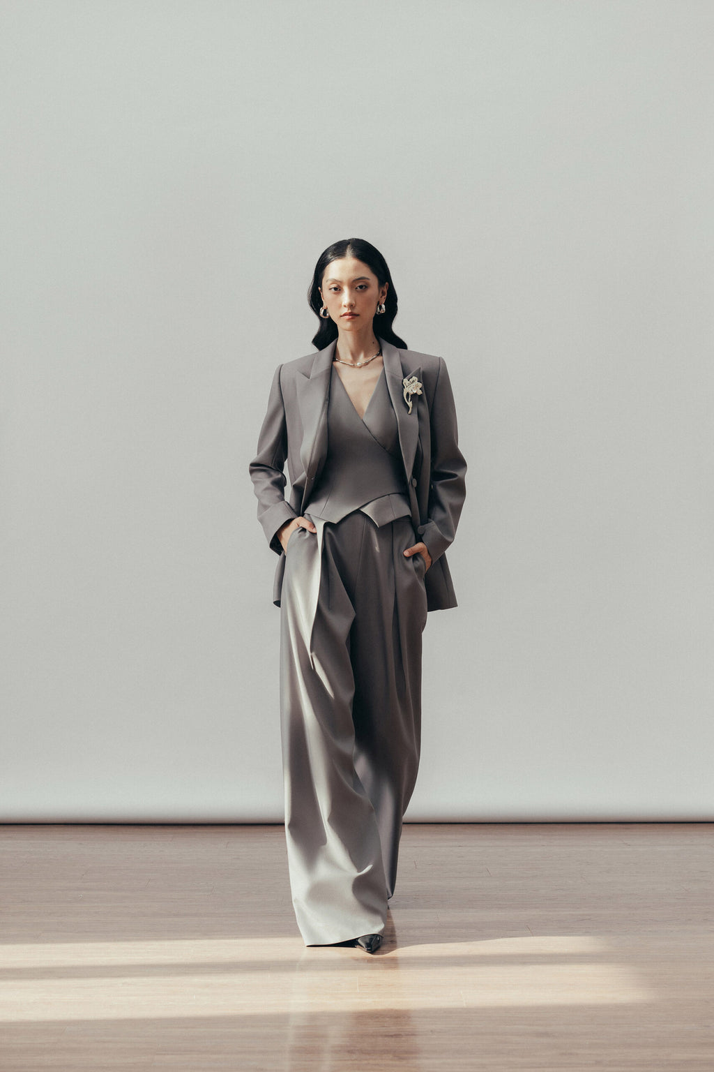 Luna Pleated Pants