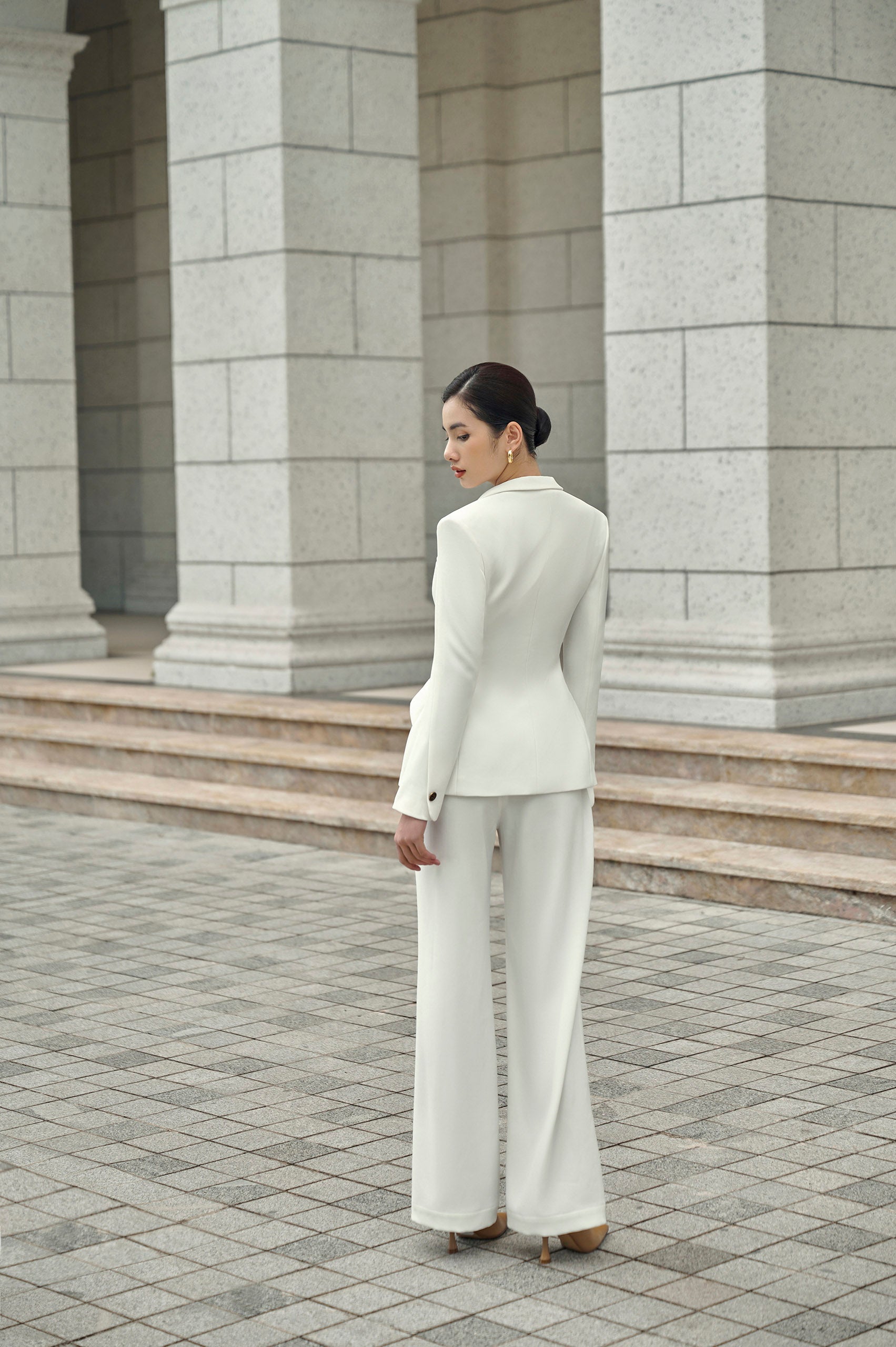 Ava White Flare Pants