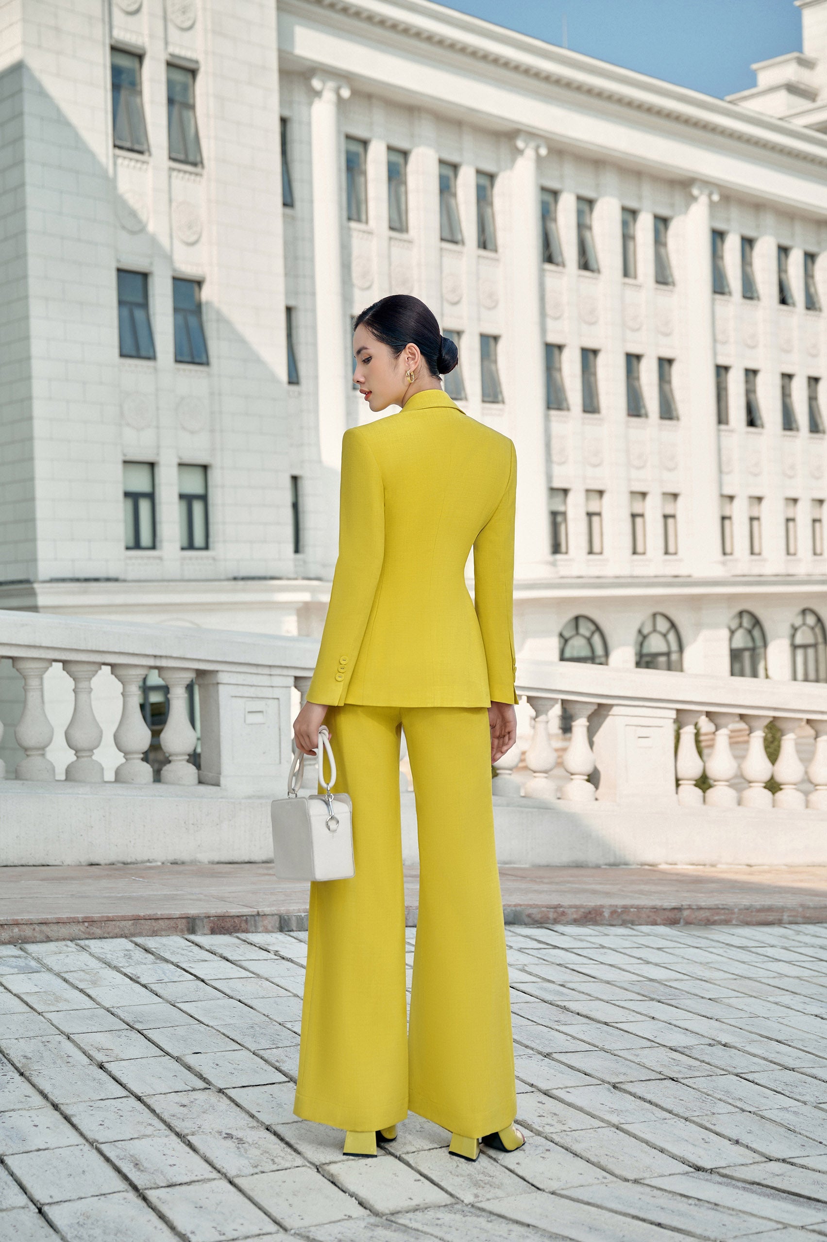 Ottilie Lemon Classic Blazer