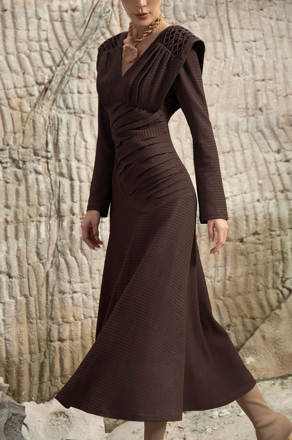 Amber Pinch Smocking Shoulder Dress