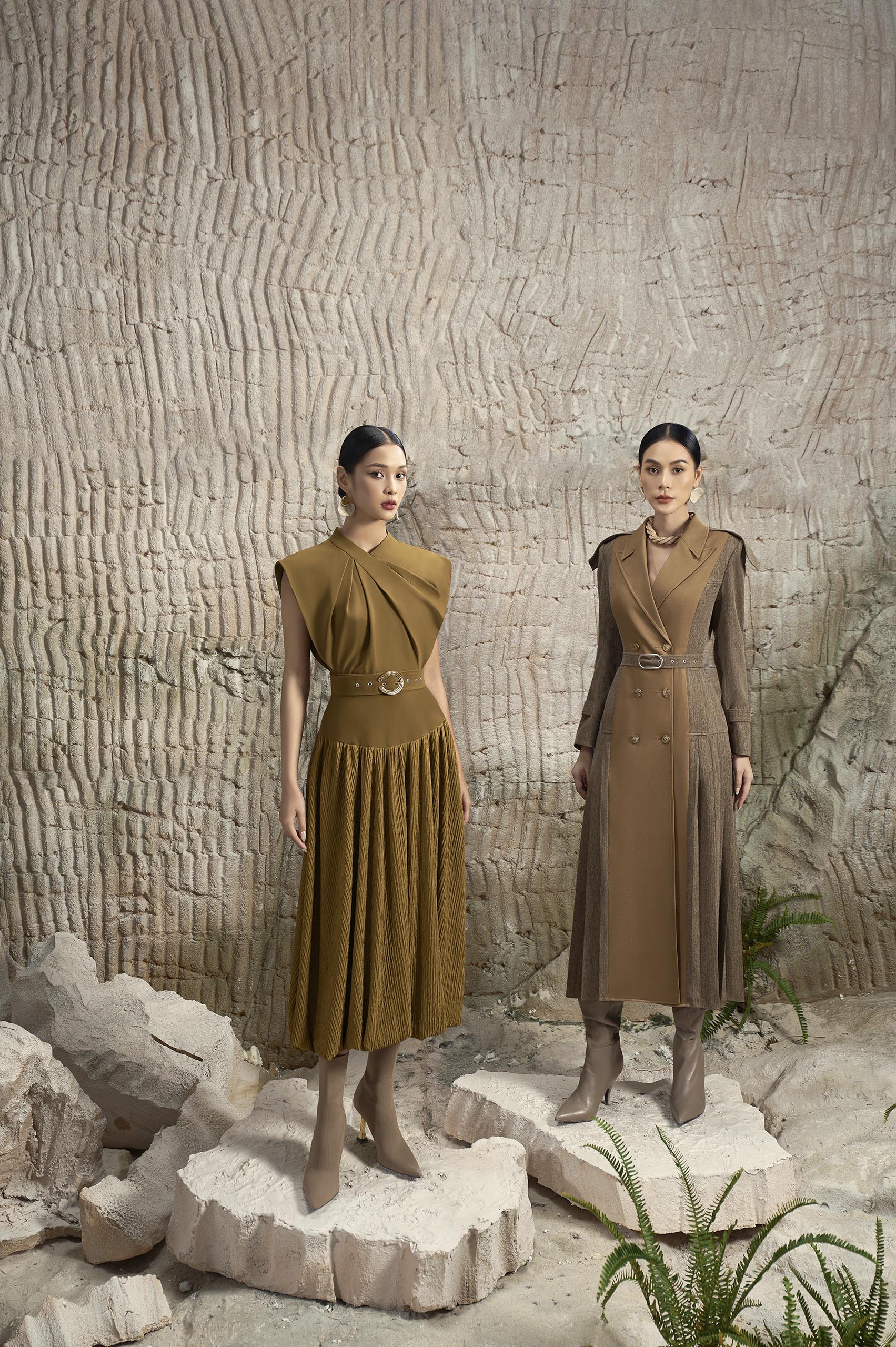 Hollis Pleated Overcoat