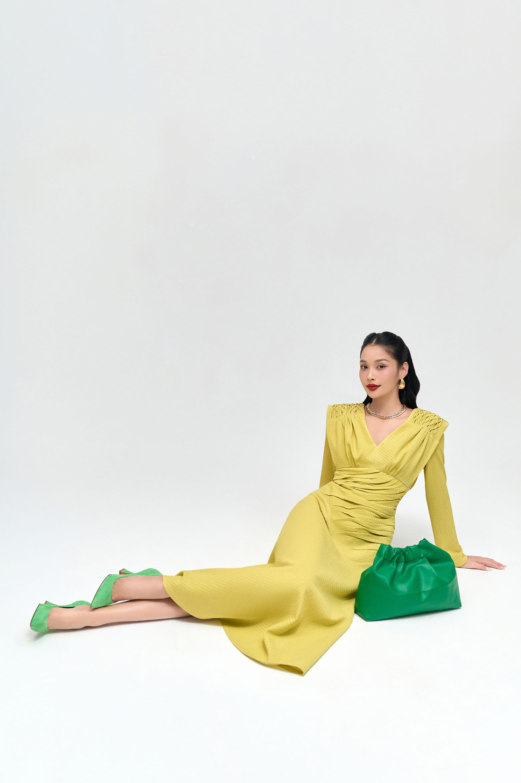 Juniper Pinch Smocking Shoulder Dress