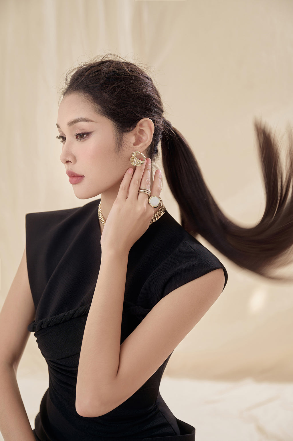 Paola Black Twisted Dress