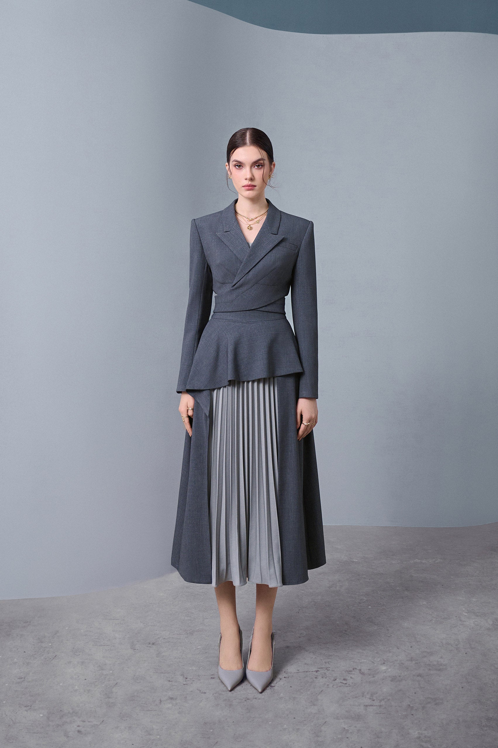 Cloud Gray Pleated Dess