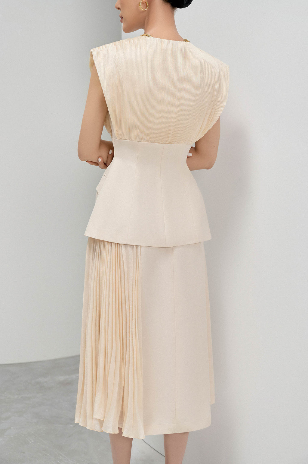Pleated Straight Skirt