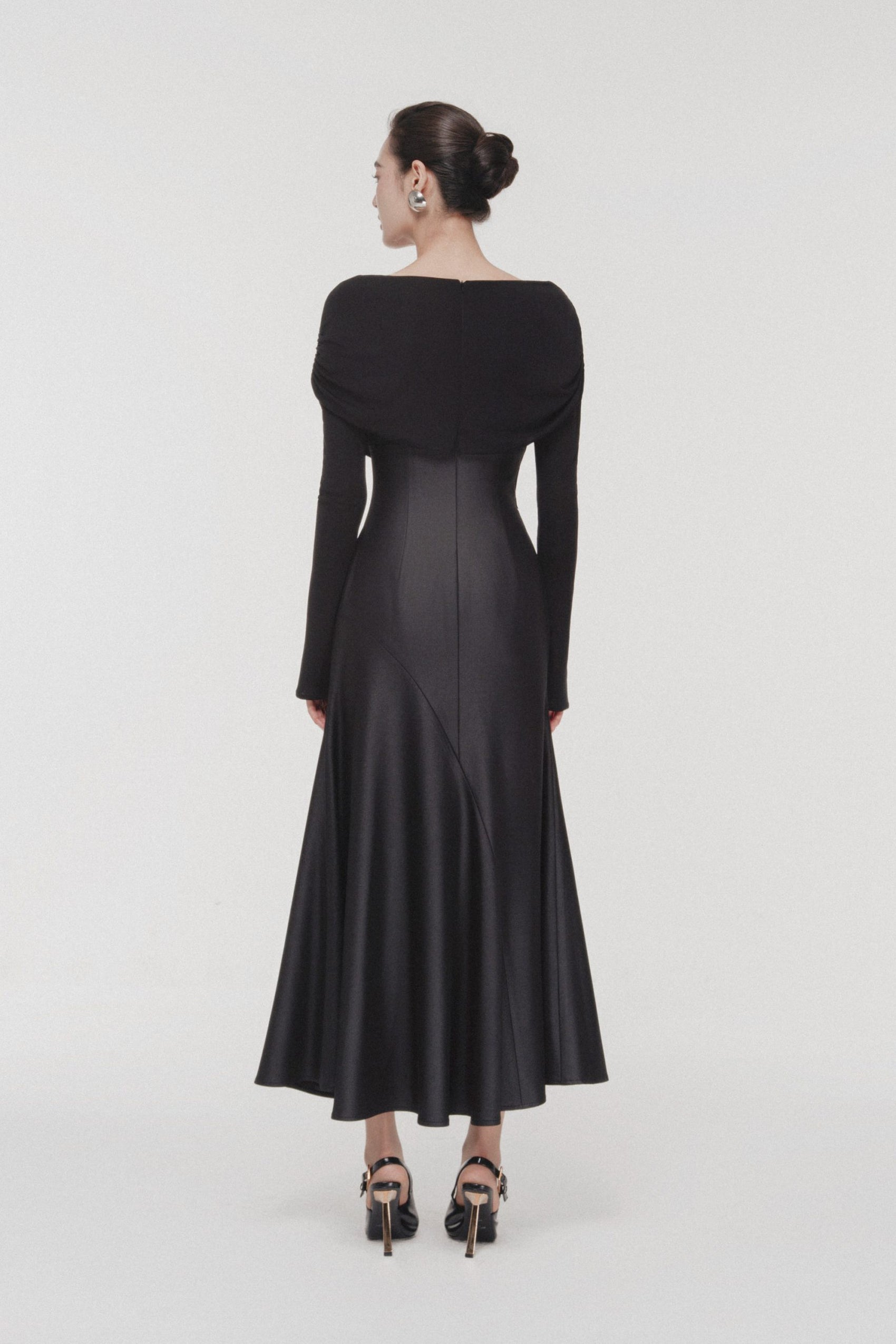 Soft-Drape Mermaid Dress in Black image 2