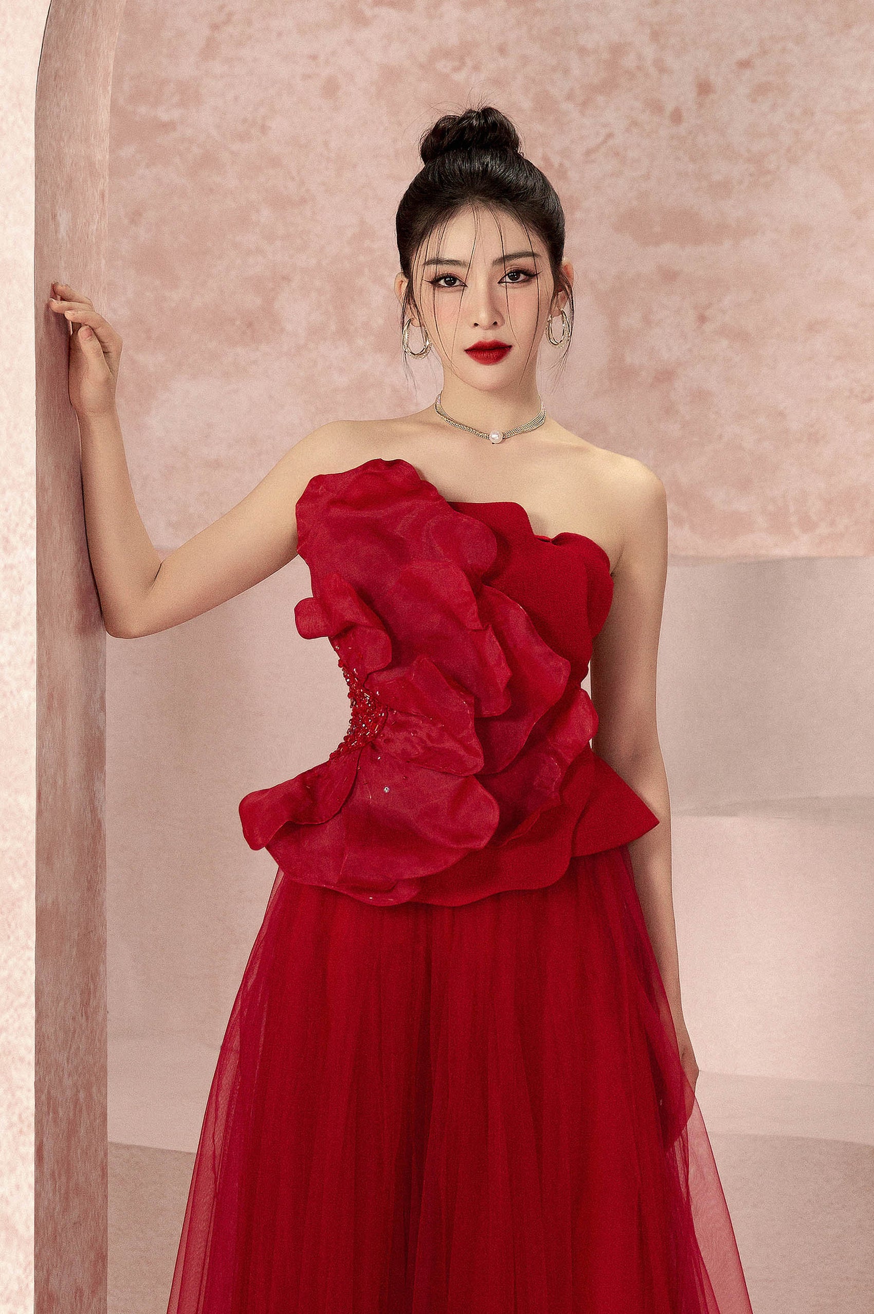 Pomegranate Floral 3D Strapless Shirt image 0