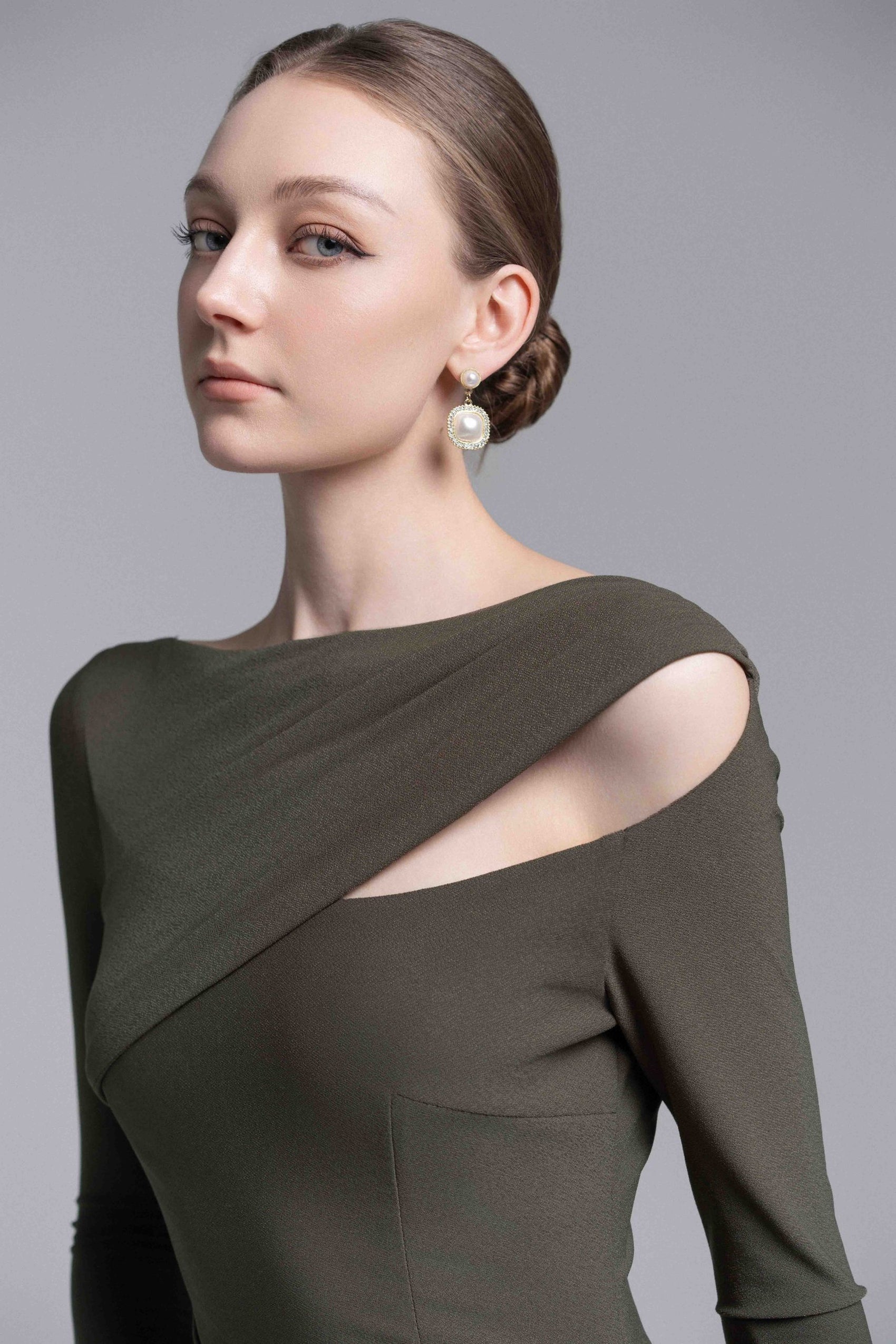 Pewter 3D Floral Mermaid Dress image 2