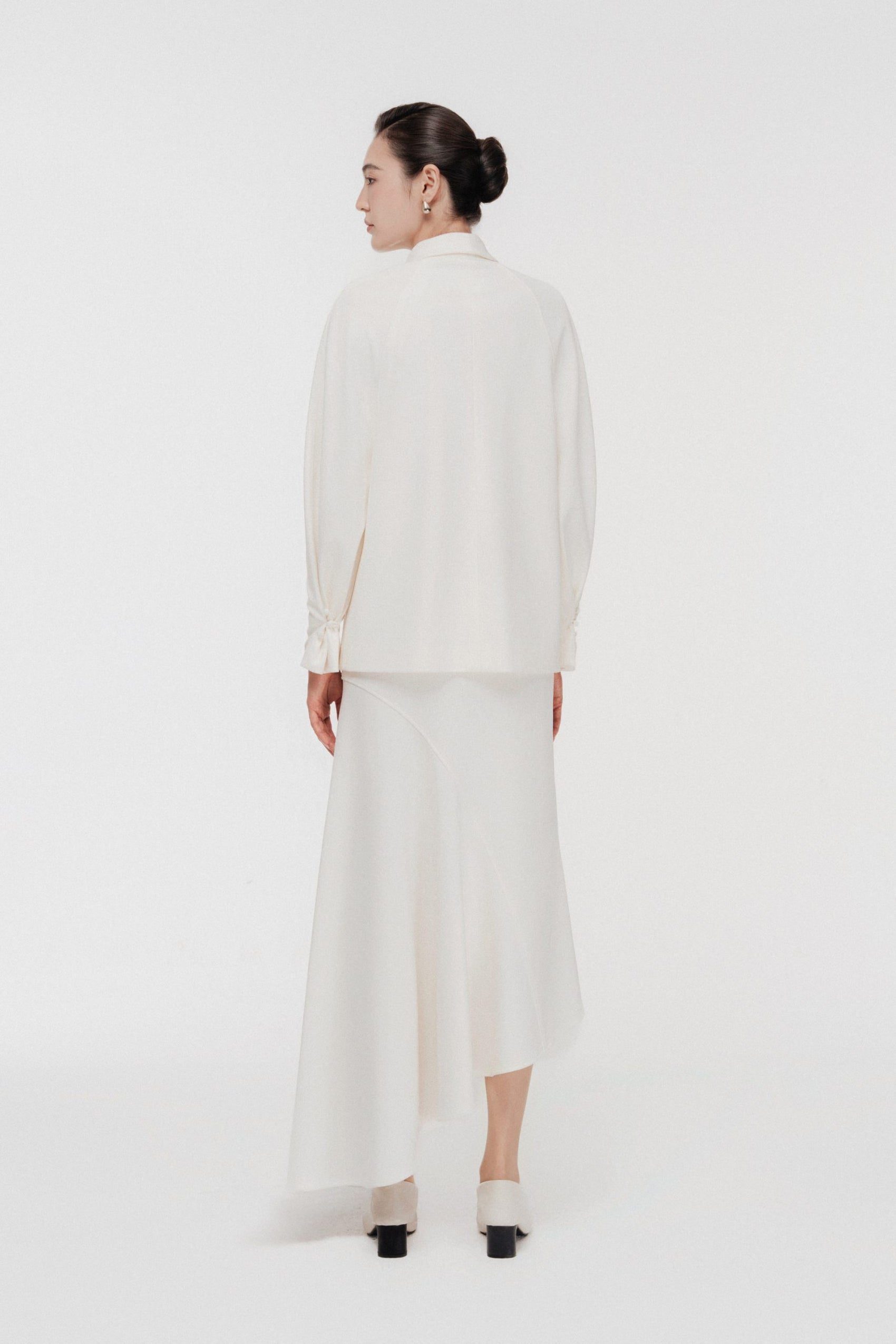 Asymmetric Bow Wrap Set in Cream image 2