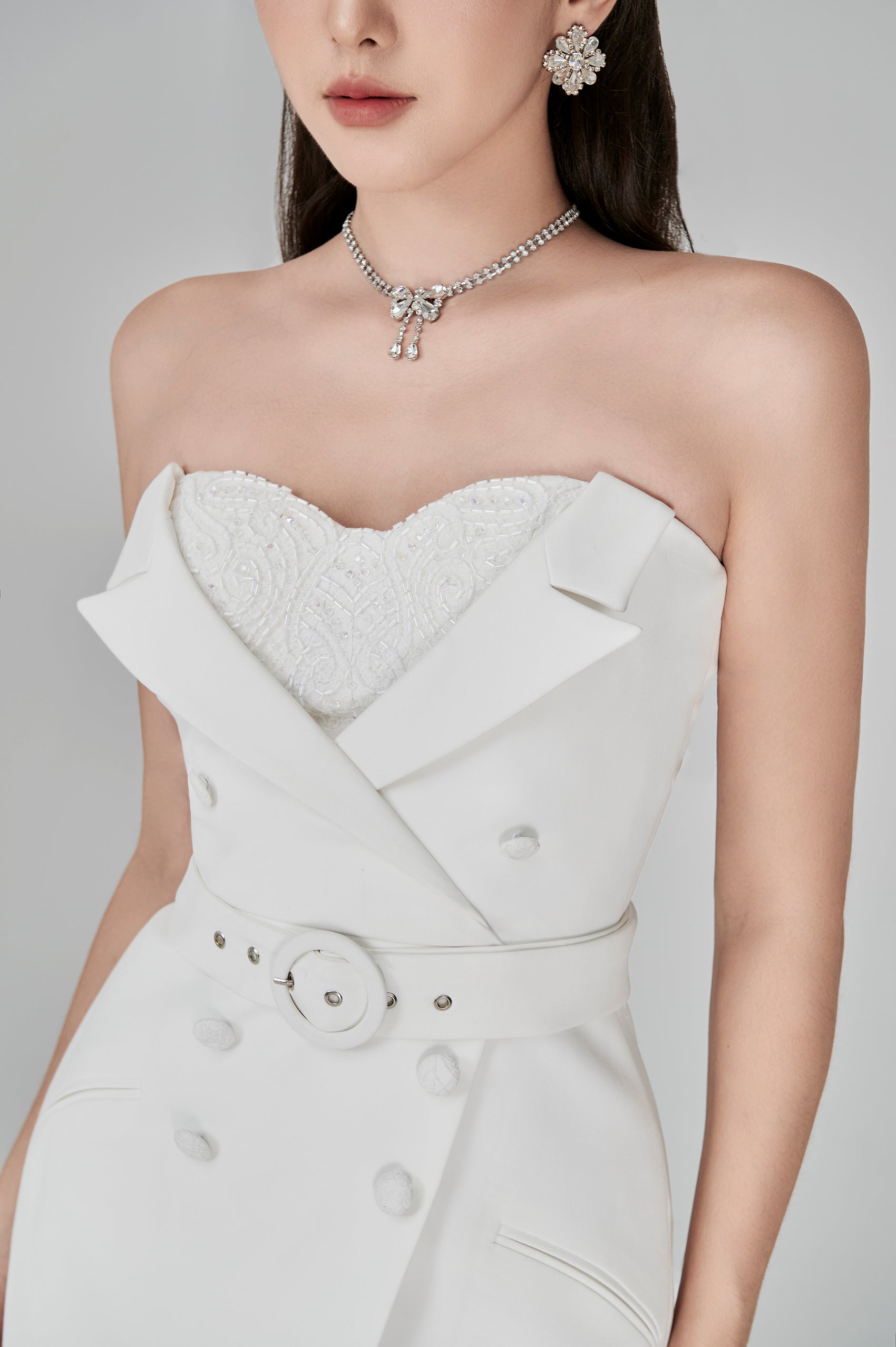 Maha Relaxed Set Design